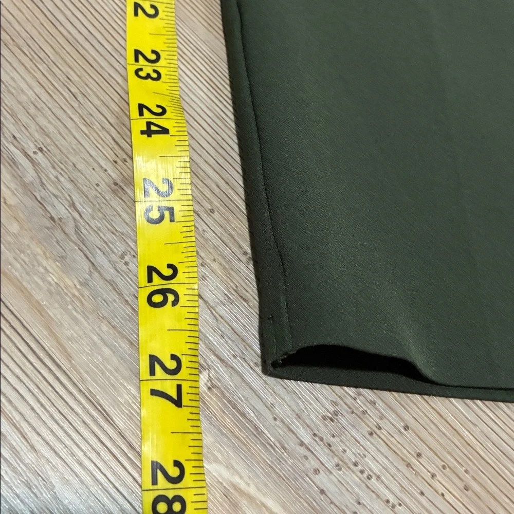 Athleta Endless High Rise Pant Army green Slim straight leg Pull on Womens 4 - Picture 8 of 11